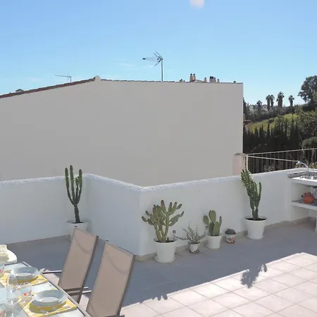 Entero Con Solarium En Sabinillas, Con Piscina Y Al Lado Del Puerto De La Duquesa Apartment