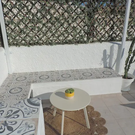 Entero Con Solarium En Sabinillas, Con Piscina Y Al Lado Del Puerto De La Duquesa Apartment